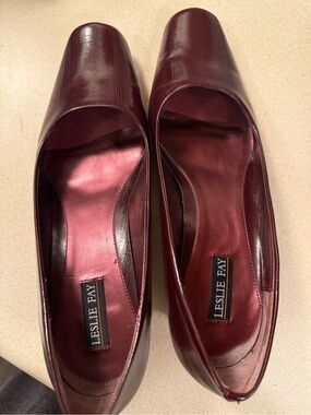 Leslie Fay size 10 M burgundy slip on kitten heels. Style name is Cloud